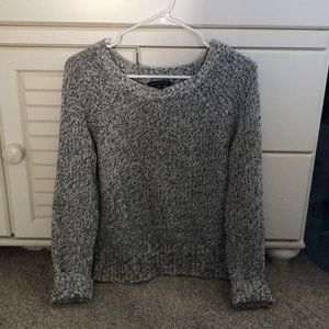 American Eagle Sweater. S/M